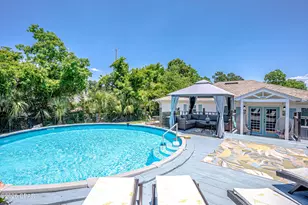 9042 Abba Ln, Panama City Beach, FL 32407 - Photo 33