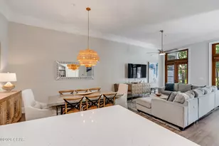 9201 Market Street Inn, Miramar Beach, FL 32550 - Photo 13