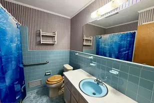 1960 Inwood Rd, Grand Ridge, FL 32442 - Photo 27