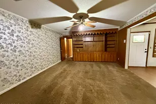 1960 Inwood Rd, Grand Ridge, FL 32442 - Photo 13