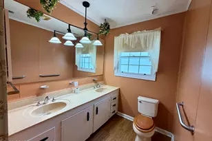 1960 Inwood Rd, Grand Ridge, FL 32442 - Photo 31