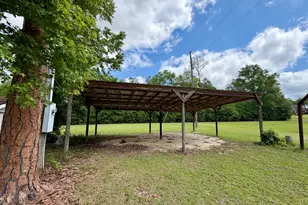 1960 Inwood Rd, Grand Ridge, FL 32442 - Photo 33