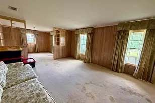 1960 Inwood Rd, Grand Ridge, FL 32442 - Photo 9