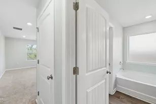 3927 Alva Thomas Rd, Panama City, FL 32404 - Photo 11