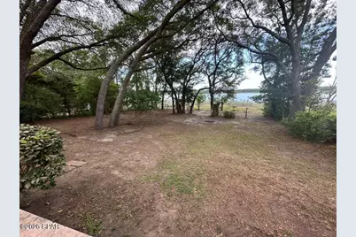 2007 Ambassador Court, Chipley, FL 32428 - Photo 3