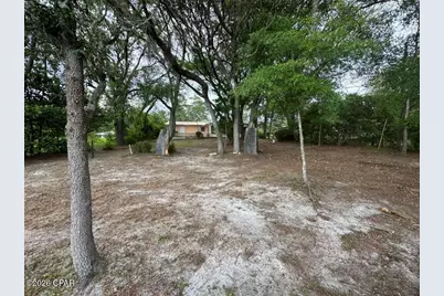 2007 Ambassador Court, Chipley, FL 32428 - Photo 15