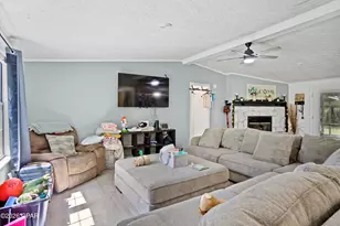 423 Scott Cir, Havana, FL 32333 - Photo 15