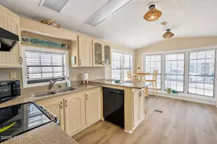 384 Red Snapper Ln, Panama City Beach, FL 32408 - Photo 9