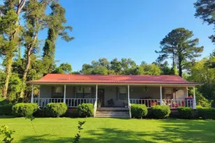 5184 13th Ave, Malone, FL 32445 - Photo 1