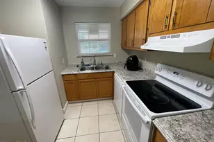 6913 Cherry St, Panama City, FL 32404 - Photo 3