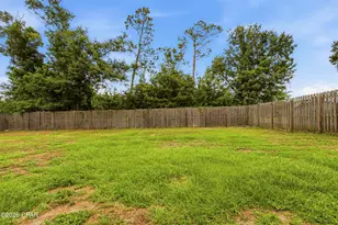 1609 New Hampshire Ave, Lynn Haven, FL 32444 - Photo 37