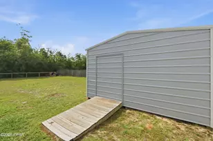 7315 Bay Crest Rd, Southport, FL 32409 - Photo 41
