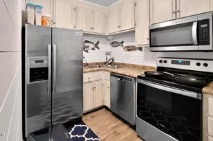 17462 S Front Beach Rd, Panama City Beach, FL 32413 - Photo 5