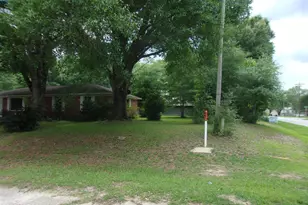 3330 Rolling Hills Cir, Bonifay, FL 32425 - Photo 35