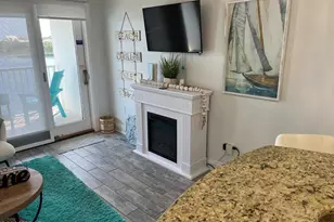 114 Carillon Market St, Panama City Beach, FL 32413 - Photo 11