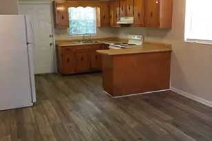 1527 Grace Ave, Panama City, FL 32405 - Photo 9