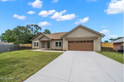 918 Laurel Oak Lane, Panama City, FL 32408 - Photo 1