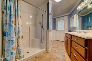1219 Thomas Dr, Panama City Beach, FL 32408 - Photo 25