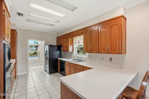 6303 Palm Ct, Panama City, FL 32408 - Photo 17
