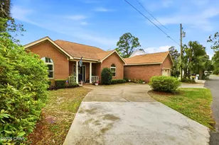 6303 Palm Ct, Panama City, FL 32408 - Photo 17
