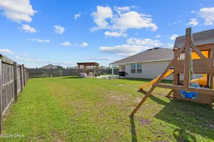 102 Spikes Cir, Southport, FL 32409 - Photo 35
