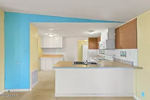 204 Carolina Dr, Mexico Beach, FL 32456 - Photo 11