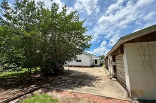 5370 Brown St, Graceville, FL 32440 - Photo 31