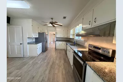 5370 Brown Street, Graceville, FL 32440 - Photo 11
