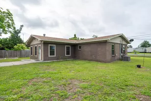 2131 E 26th St, Panama City, FL 32405 - Photo 25