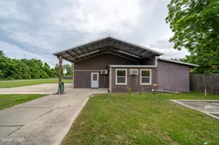 2131 E 26th St, Panama City, FL 32405 - Photo 29