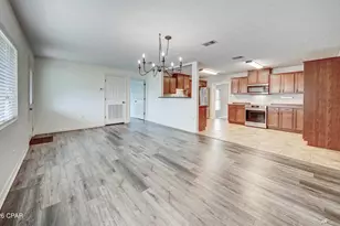 2131 E 26th St, Panama City, FL 32405 - Photo 5