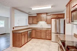 2131 E 26th St, Panama City, FL 32405 - Photo 11