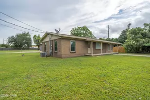 2131 E 26th St, Panama City, FL 32405 - Photo 37