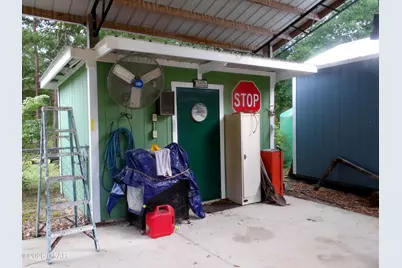 128 Joseph Circle, Southport, FL 32409 - Photo 21