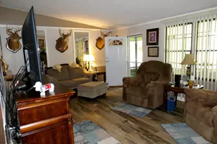 128 Joseph Cir, Southport, FL 32409 - Photo 9