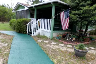 128 Joseph Cir, Southport, FL 32409 - Photo 3