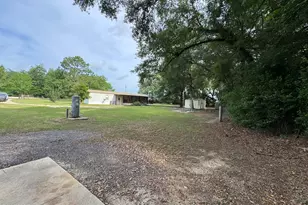 3802 Sweet Pond Rd, Greenwood, FL 32443 - Photo 11