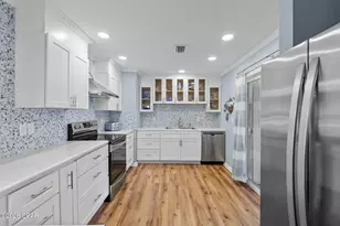 3111 W 22nd St, Panama City, FL 32405 - Photo 11