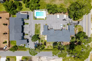 7125 N Lagoon Dr, Panama City, FL 32408 - Photo 39