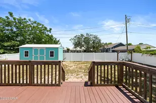 348 Atlantic St, Port Saint Joe, FL 32456 - Photo 35
