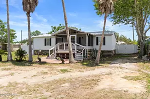 348 Atlantic St, Port Saint Joe, FL 32456 - Photo 45