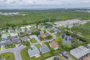 102 Heritage Cir, Panama City Beach, FL 32407 - Photo 29