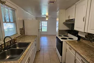 2312 E 17th St, Panama City, FL 32405 - Photo 5