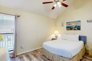 17614 Front Beach Rd, Panama City Beach, FL 32413 - Photo 11