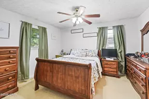 3701 Hwy 2, Graceville, FL 32440 - Photo 15