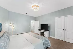 126 Lake Merial Blvd, Southport, FL 32409 - Photo 23