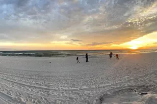 17462 Front Beach Rd, Panama City Beach, FL 32413 - Photo 51