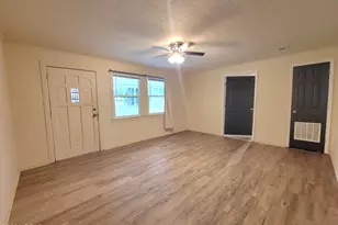 7213 Shady Grove Rd, Grand Ridge, FL 32442 - Photo 3