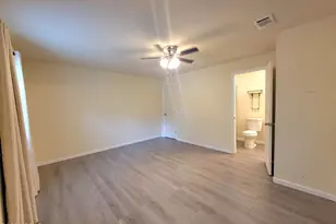 7213 Shady Grove Rd, Grand Ridge, FL 32442 - Photo 5
