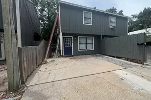 314 E 1st Ct, Panama City, FL 32401 - Photo 1